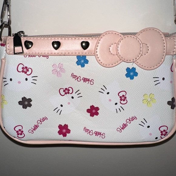 Hello Kitty Pink and White Crossbody Bag with Floral Prints - Picture 2 of 5